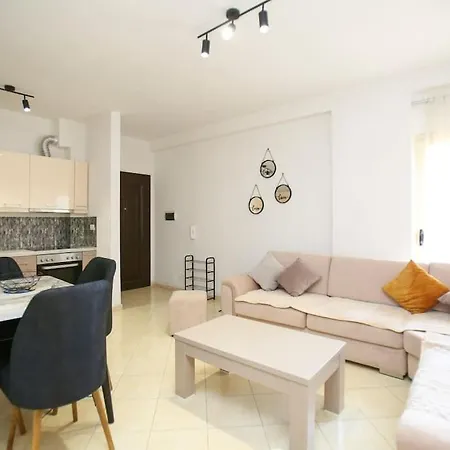Cozy Vlorë